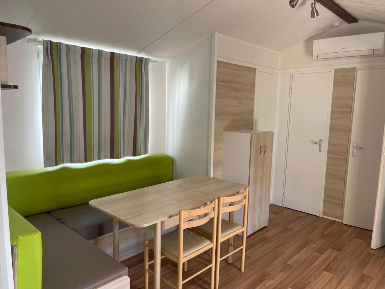 Bungalow Martins Nazare Land'S Hause Pataias Rom bilde