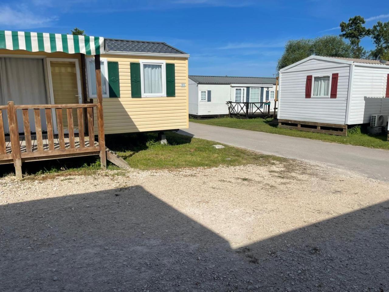 Bungalow Martins Nazare Land'S Hause Pataias Rom bilde